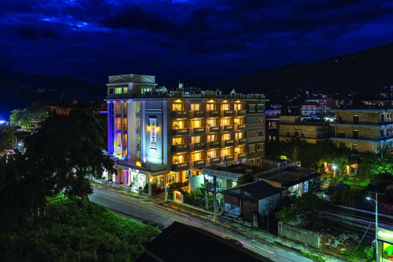 Da Yatra Courtyard Hotel Pokhara Dış mekan fotoğraf