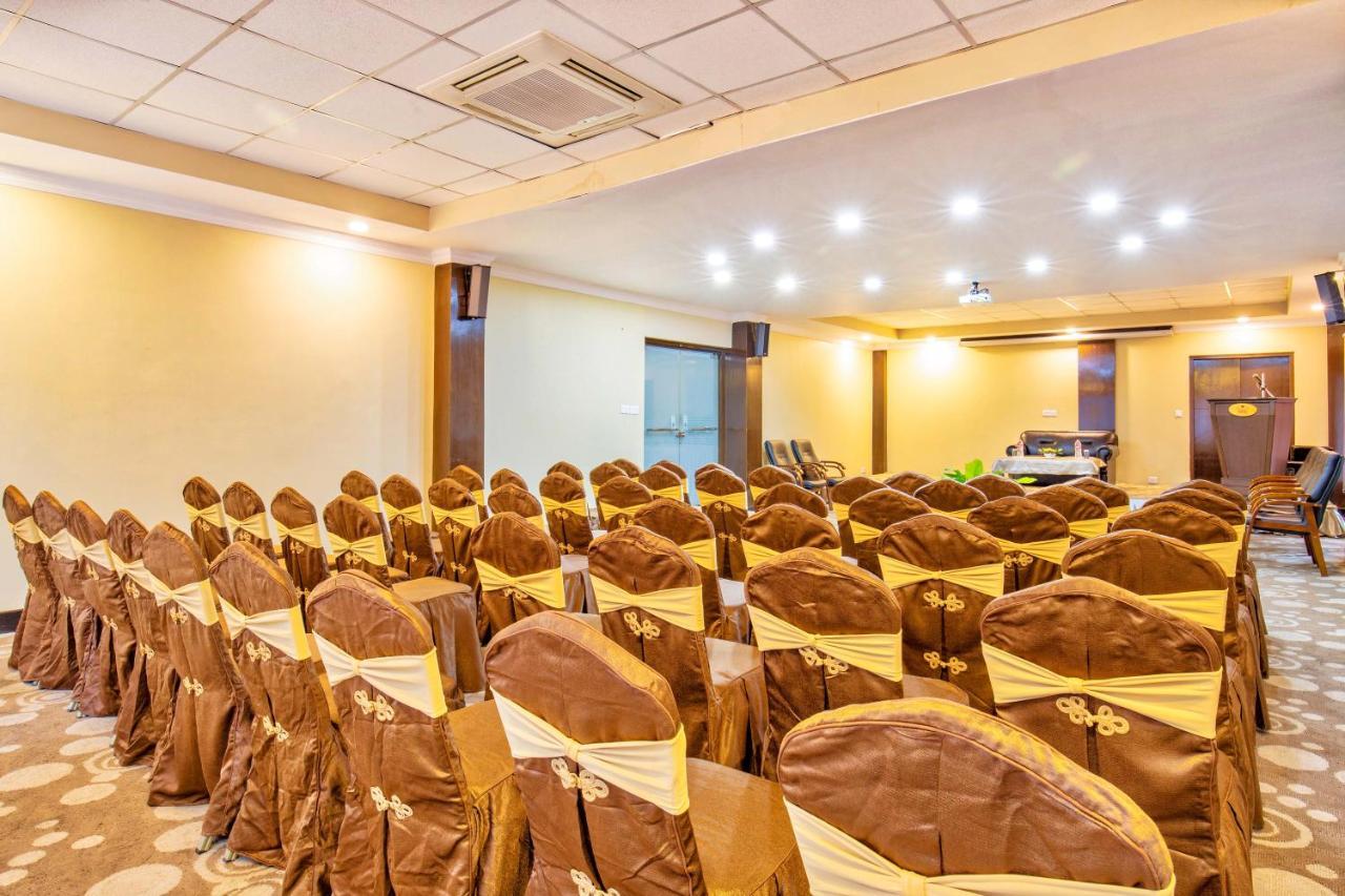 Da Yatra Courtyard Hotel Pokhara Dış mekan fotoğraf