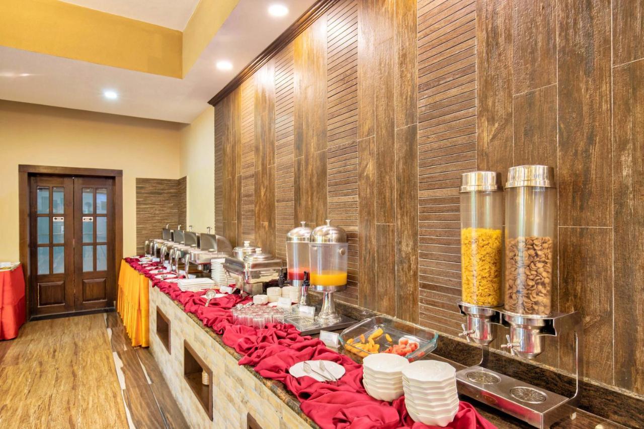 Da Yatra Courtyard Hotel Pokhara Dış mekan fotoğraf