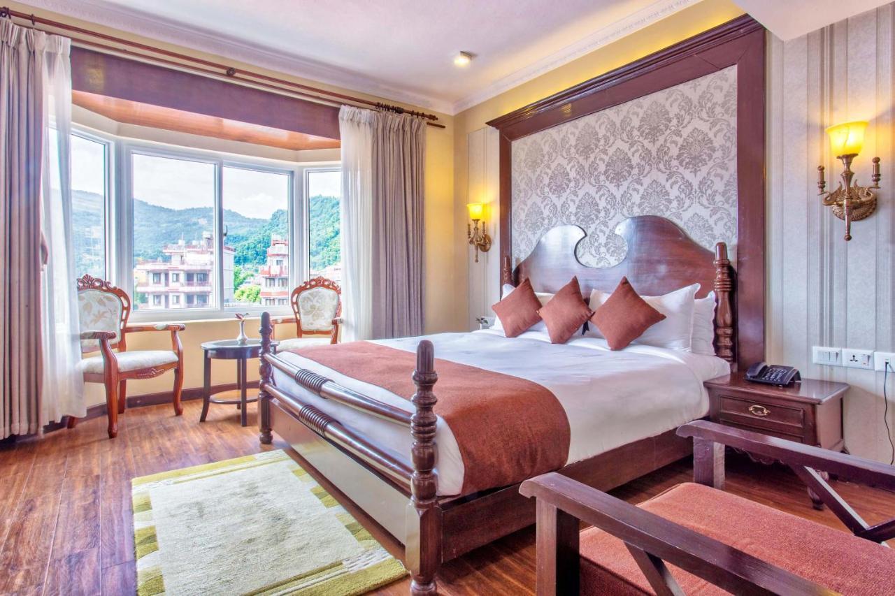 Da Yatra Courtyard Hotel Pokhara Dış mekan fotoğraf
